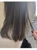 オフィスでも褒められるふわっとアッシュ