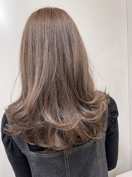 ミニラ(MINILA) 30代ママ　たっぷりレイヤー×ハニーベージュ