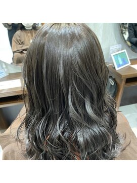 アース 二俣川店(HAIR&MAKE EARTH) 明るめのブルーブラック