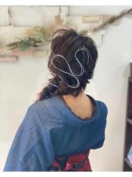 ヘアセットサロンエッジ(Edge) ロックな着物アレンジ