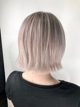 アクタノイド エット 香呂駅前店(actanoid etto) ハイホワイティーBOB