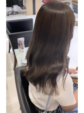 フェイス 伊勢原(FACE。) 透明感オリーブベージュ