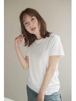 ムク 甲府(muku.)&nbsp;ミディアムヘア/斜めバング/グレージュカラー/甲府駅