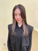 スニュウ(snuw)&nbsp;【snuw mina】インナーカラー/レイヤーカット