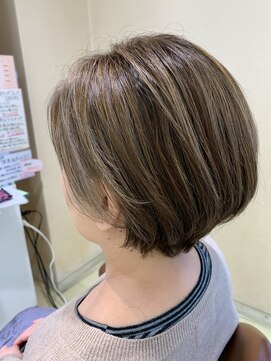 アズール 草加(azule) ショート　ハイライトグレージュ[草加／草加駅東口]