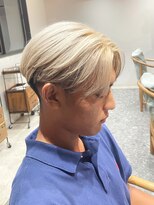 ソイ 南浦和(soi)&nbsp;ハイトーンツーブロックセンターパート