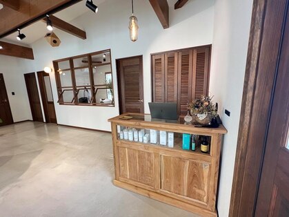 トイ(toi.)の写真