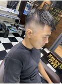 クロップスタイル/スキンフェード