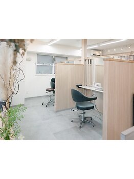 【半個室★駐車場あり】全席半個室の完全マンツーマンサロン◎人気の髪質改善専門店の4店舗目♪