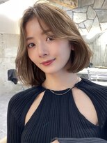 サイン 表参道(SIGN)&nbsp;韓国ヘアグレージュカラーブリーチ無し髪質改善イヤリングカラー