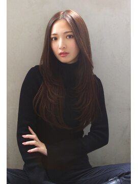 ロゼ 甲子園口(Rose) 【ROSE】レイヤーカット_センターパート_髪質改善ストレート