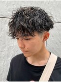 ダークアッシュニュアンスパーマ韓国マッシュベリーショート