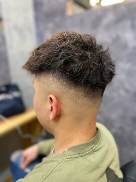 スリーナイン(THREE NINE) 【THREENINE】