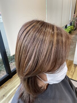 ジュール アヴェダ(Jour AVEDA) ケアブリーチ使用白髪ぼかし