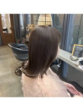 アシェット(assiette) 【安田汐里】安田の冬の推しカラーこっくりブラウン