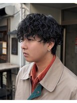 オムファミーユラグ(homme, famille raugh)&nbsp;波巻きスパイラルパーマ