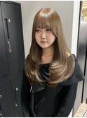 レイヤーカット/ミルクティーベージュ