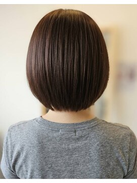 ルミエエス(Lumie.S) 大人女性の艶カラー×髪質改善ストリートメント【40代】