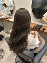 イルダバイグラッシー センター北(iluda by glassi)&nbsp;秋先取り◎ 透明感抜群ナチュラルブラウン［伊左治祐未］