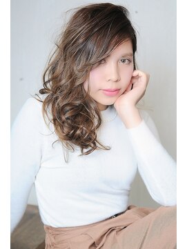 クート(ku-to+) 洗練＋セクシー＋ラフ感、絶妙バランスであか抜け！ 南浦和ku-to