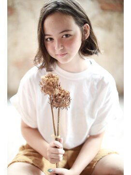 カライング(ing) 外国人風 bob