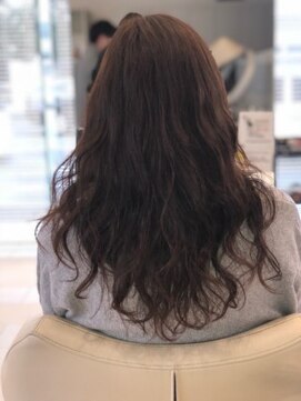 ミーティア バイ クアトロ(Meteor By QUATRO) ゆるふわ波ウェーブ