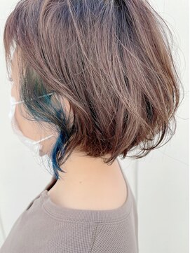 ルーファス 恵比寿 渋谷(Ruufus) 白髪ぼかしインナーカラーボブ【Ruufus恵比寿渋谷】3157b