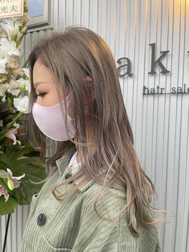 ハク(haku) シルバーミルクグレージュ　りんご幹細胞トリートメント