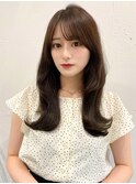 グレージュカラー/韓国風前髪/斜めバング/くびれヘア