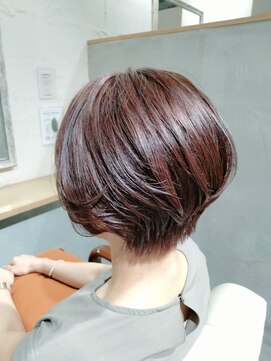 アンビエンテ(ambiente) 大人ショートボブ