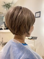 サロン ド コワフュールシェ トモ(salon de coiffure chez tomo)&nbsp;グラディションボブ