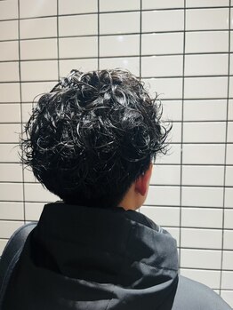 ビリジアン(VIRIDIAN)の写真/世田谷駅徒歩1分!髪質や骨格、首から上は全てお任せ下さい！再現性の高いカットで毎日のスタイリングも◎