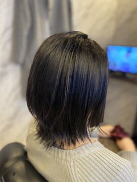 カミケンパセオ(kamiken.paseo) 大人可愛い◎小顔レイヤーウルフカット【カミケンパセオ】