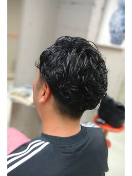 ヘアーメークテスタヴァンティ (Hair make Testavanti) ツーブロック×パーマ