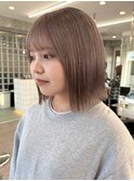 ブリーチなしダブルカラーミルクティーベージュミディアムボブ