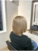 ミルクティーベージュ　ケアブリーチ　宇都宮