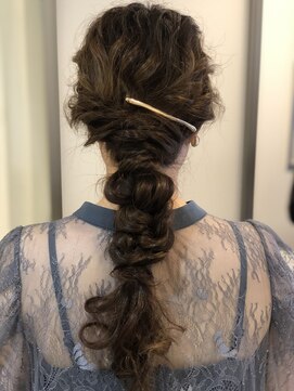 アーチ(ARCH) 結婚式お呼ばれヘア♪