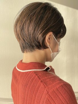 グーム(goom.) こなれ感ベージュショート×レイヤー◎抜け感大人カジュアルヘア