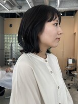 ユーリ(JUURI) レイヤーカット/グレージュ/透明感カラー