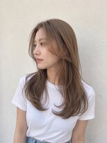 クシェル バイ リリア(kuschel by LILIA.)&nbsp;ふんわりロングレイヤーカット