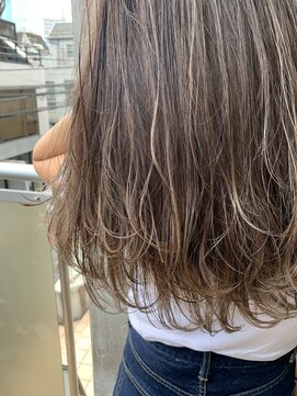 アルカナ 明治神宮前原宿(ARCANA) 細めハイライトで動きを◎