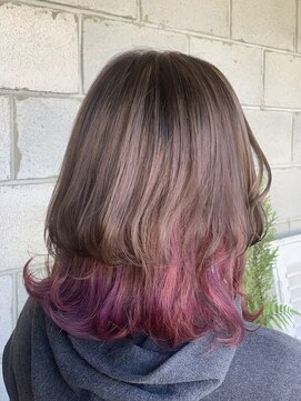 ニキ ヘアー ネイル 子安店(niki hair, nail) ビビットピンク