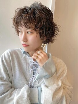 ユーリー(juurii) ふんわりカールが可愛い外国人パーマ・