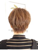 白髪ぼかしショート