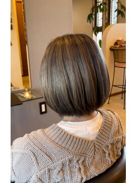 ヘアーアンドケア マーレ(hair&care mare) ベージュカラー