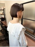 オレンジベージュ_イヤリングカラー_プツっとボブ