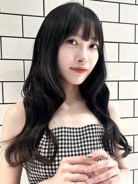 トリッカ シブヤ(TRICCA SHIBUYA) ぱっつん前髪/黒髪/ロング/髪質改善/トリートメント/10代/学割