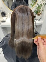 トランス(TRUNS)&nbsp;ケアカラー＋髪質改善ULTOWAトリートメント