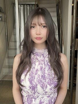 シキ 渋谷(siki) ベージュカラー/ブリーチなしダブルカラー/赤み消し/渋谷/原宿