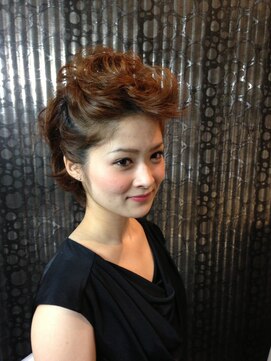 アビアンドアッシュ(Abi&Ass) モヒカン風セット